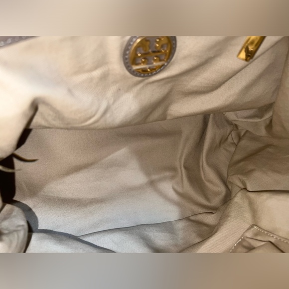 ***SOLD*** NWT Tory Burch Brown/Taupe Pebbled Leather Handbag - Picture 7 of 10